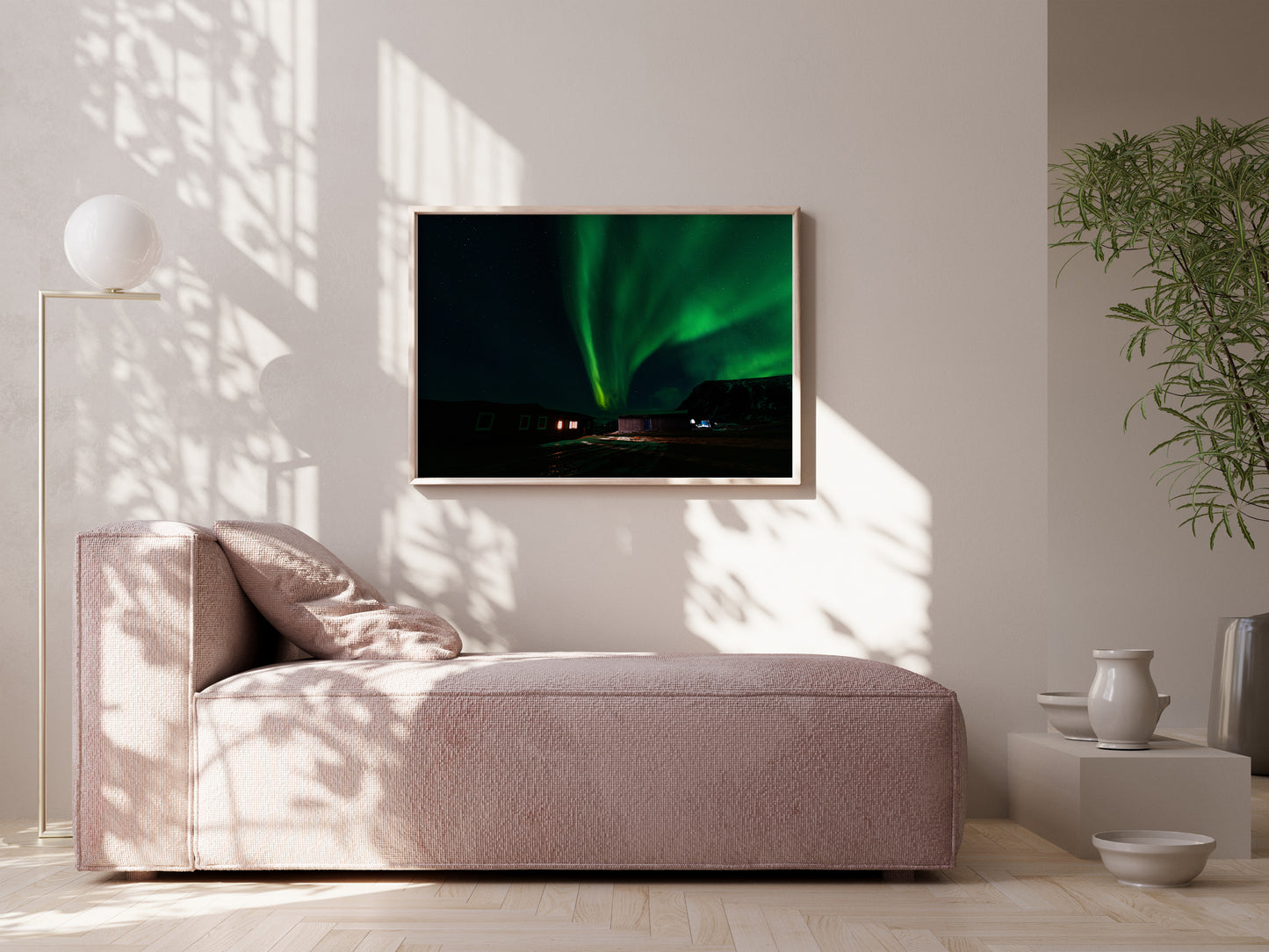 Westfjords Serenity – Dancing Lights of the Arctic Art