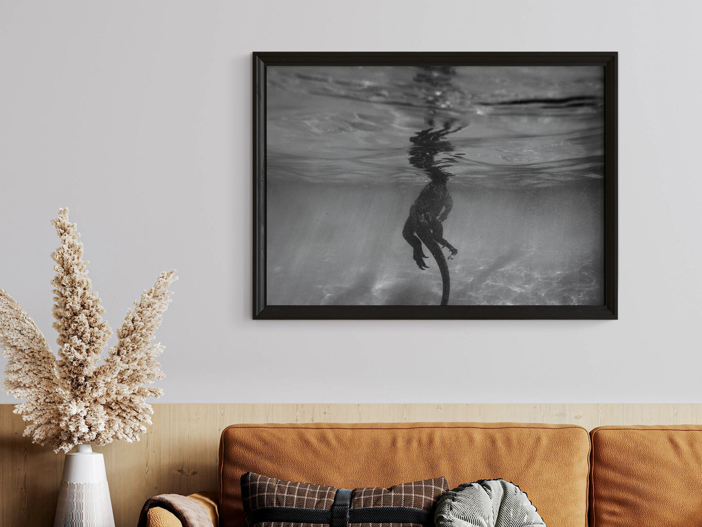Flowing Grace – Underwater Marine Iguana Print