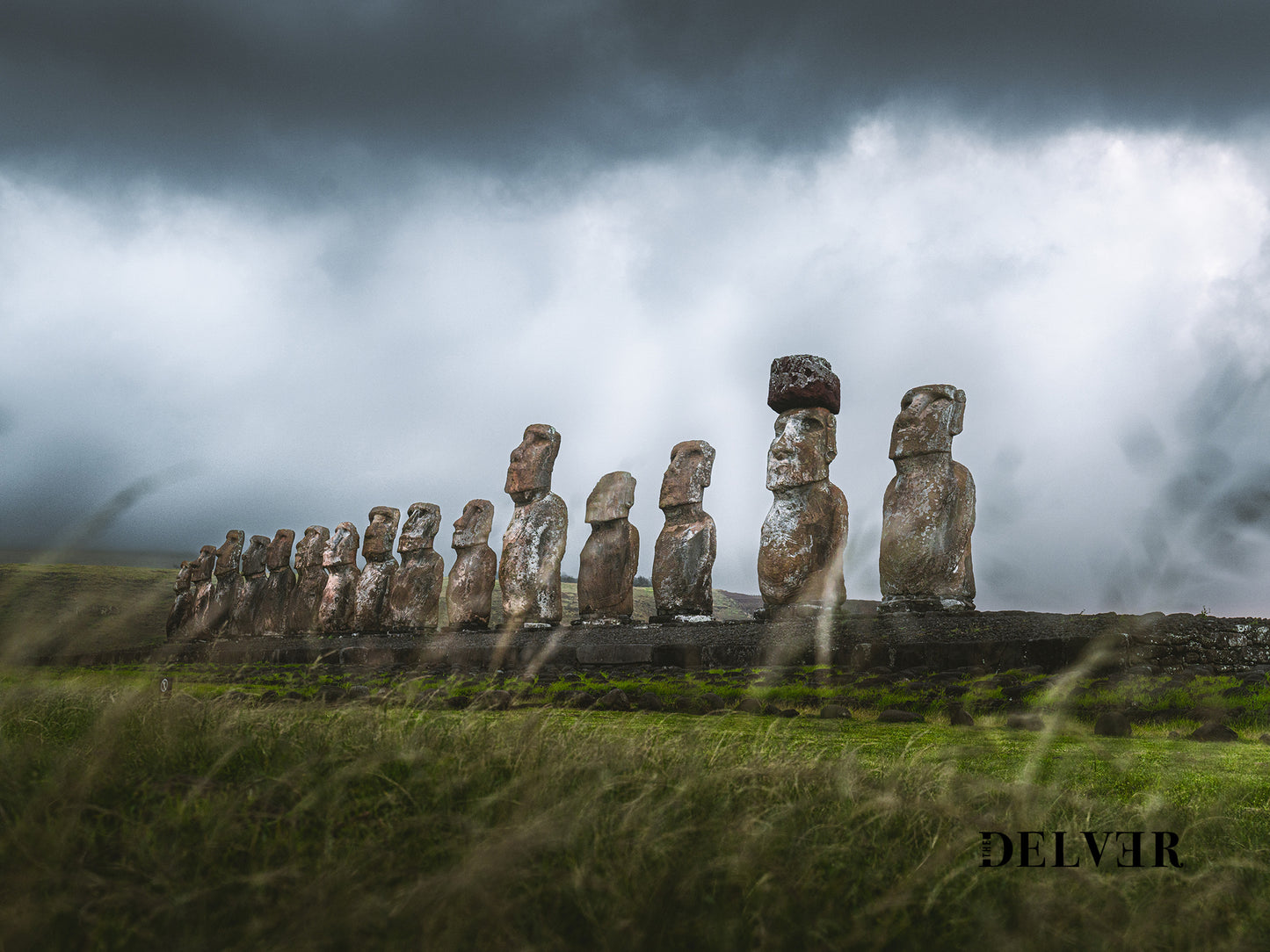 Monuments of the Pacific – Rapa Nui Moai Decor